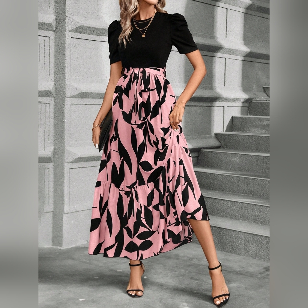 Puff Sleeve Dress With Ruffled Hemline says xl but more like a large - Picture 3 of 5